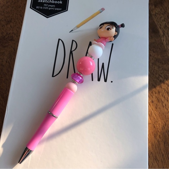 Disney doorables: Monsters INC.: Boo handmade beaded pen - Picture 2 of 4